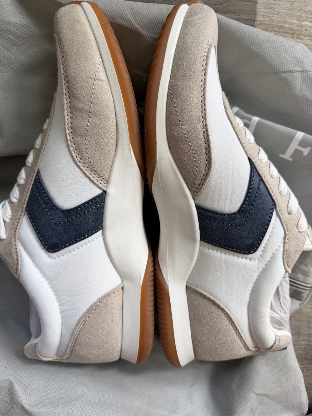 Dr. Scholl's | Beige White Navy Retro Runner Sneakers - Picture 8 of 8